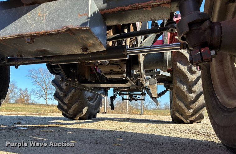 image for item EV3391 2010 Mahindra 5525 tractor