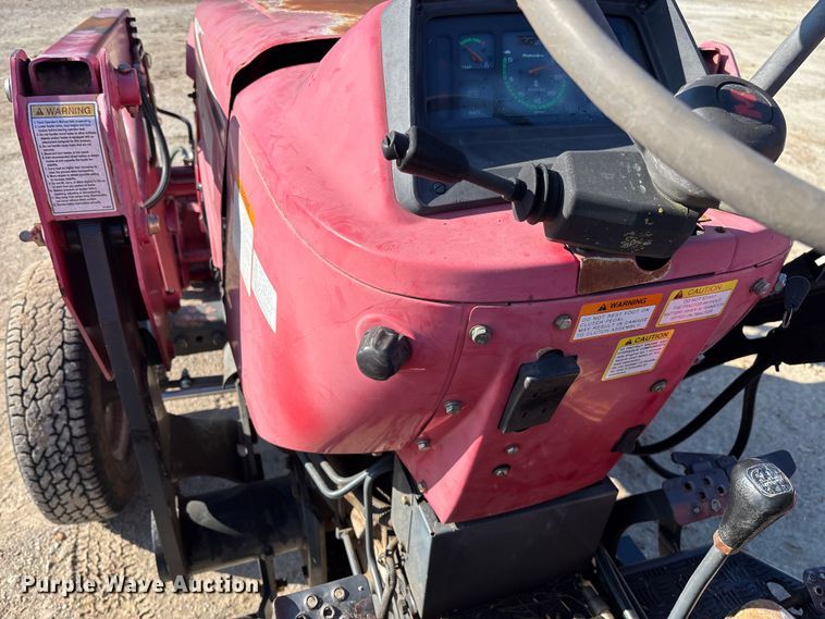 image for item EV3391 2010 Mahindra 5525 tractor
