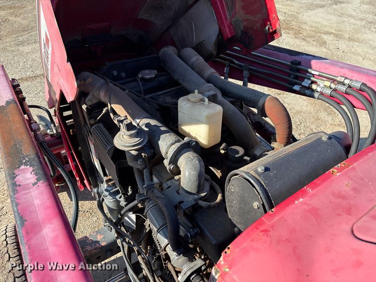 image for item EV3391 2010 Mahindra 5525 tractor