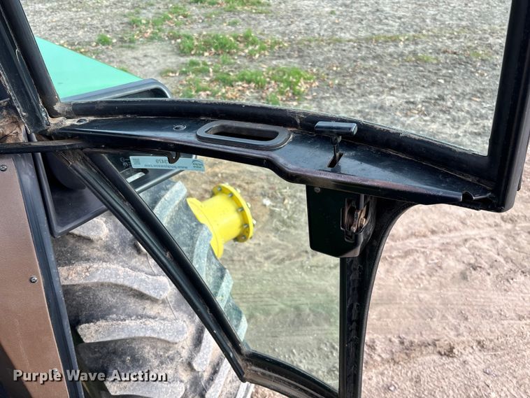 image for item EV3479 1988 John Deere 4650 tractor