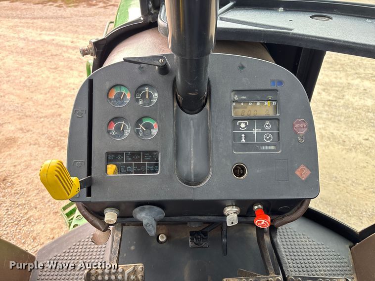 image for item EV3479 1988 John Deere 4650 tractor