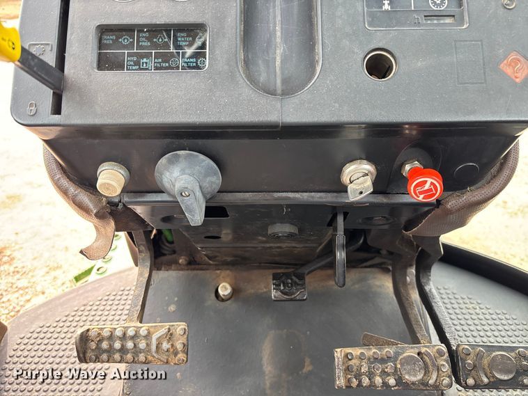 image for item EV3479 1988 John Deere 4650 tractor