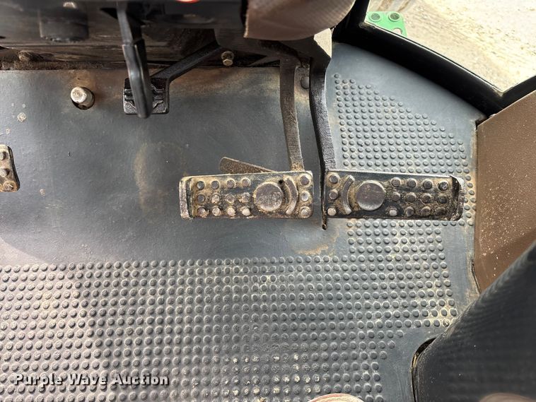 image for item EV3479 1988 John Deere 4650 tractor