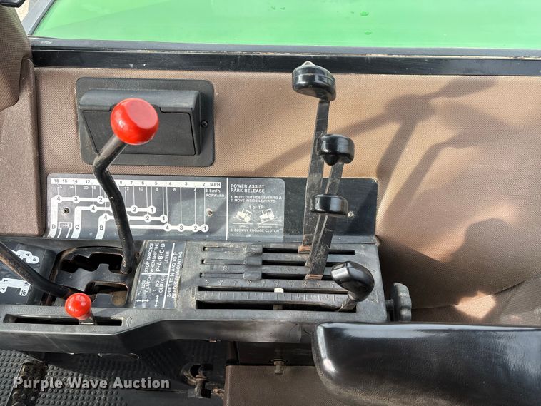 image for item EV3479 1988 John Deere 4650 tractor