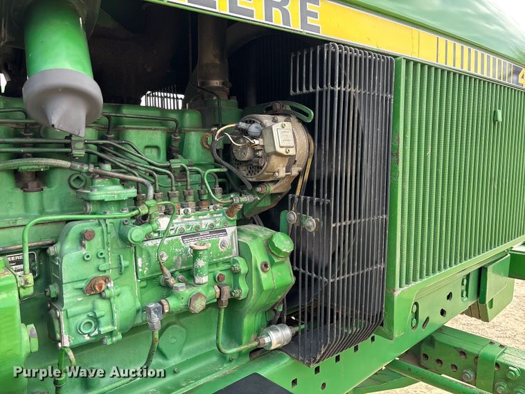 image for item EV3479 1988 John Deere 4650 tractor