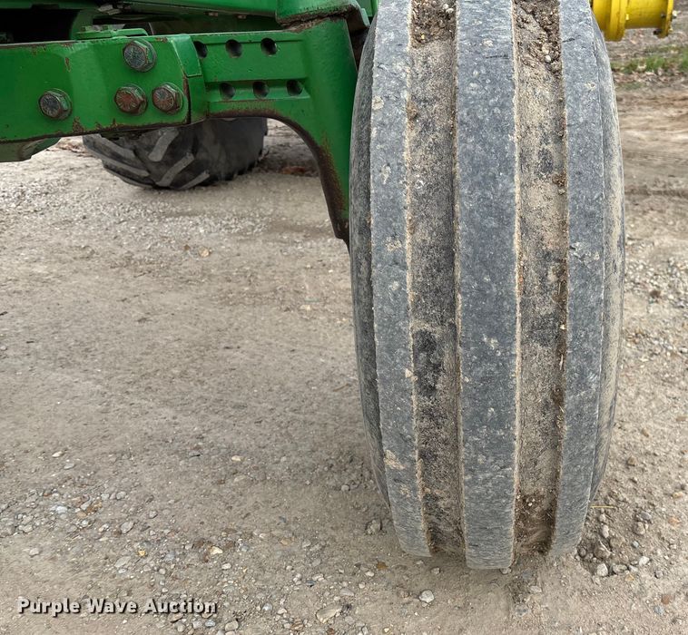 image for item EV3479 1988 John Deere 4650 tractor