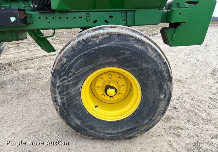 image for item EV3479 1988 John Deere 4650 tractor