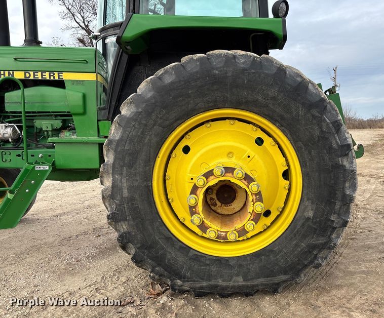 image for item EV3479 1988 John Deere 4650 tractor