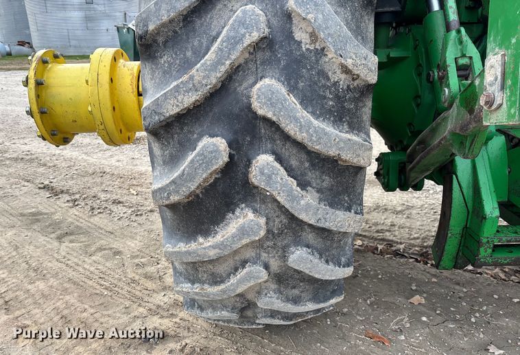 image for item EV3479 1988 John Deere 4650 tractor