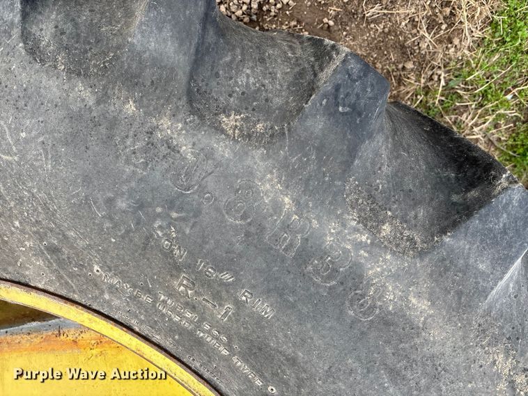 image for item EV3479 1988 John Deere 4650 tractor