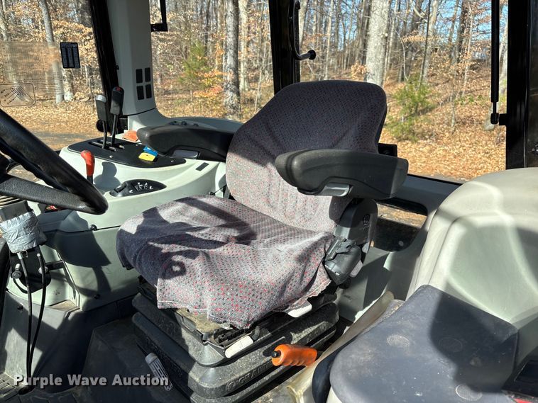 image for item EV3481 2007 Massey Ferguson 5460 MFWD tractor