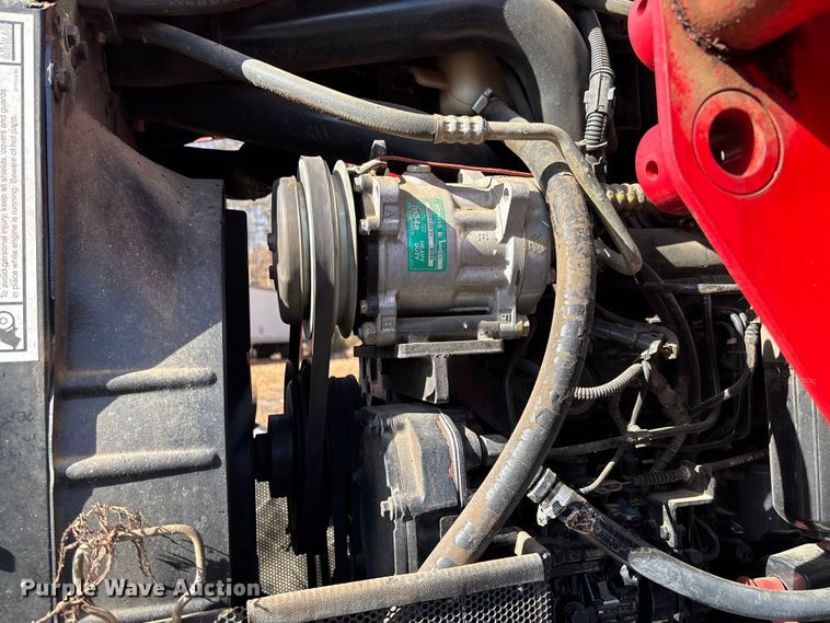 image for item EV3481 2007 Massey Ferguson 5460 MFWD tractor