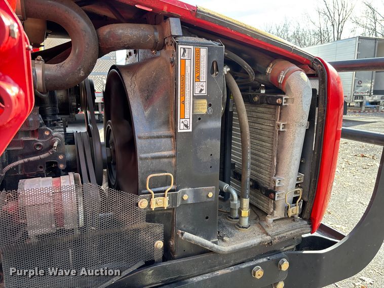 image for item EV3481 2007 Massey Ferguson 5460 MFWD tractor