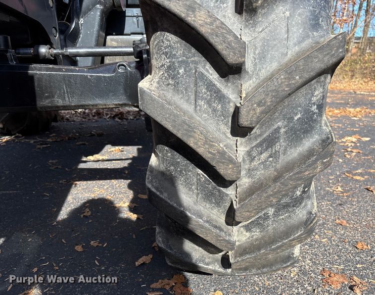 image for item EV3481 2007 Massey Ferguson 5460 MFWD tractor