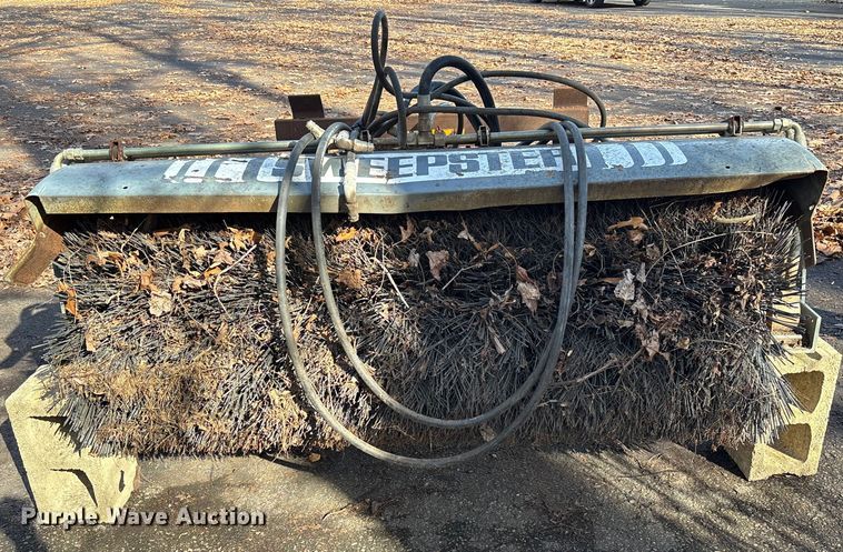 image for item EV3481 2007 Massey Ferguson 5460 MFWD tractor