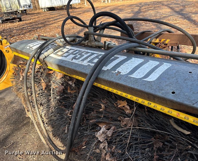 image for item EV3481 2007 Massey Ferguson 5460 MFWD tractor