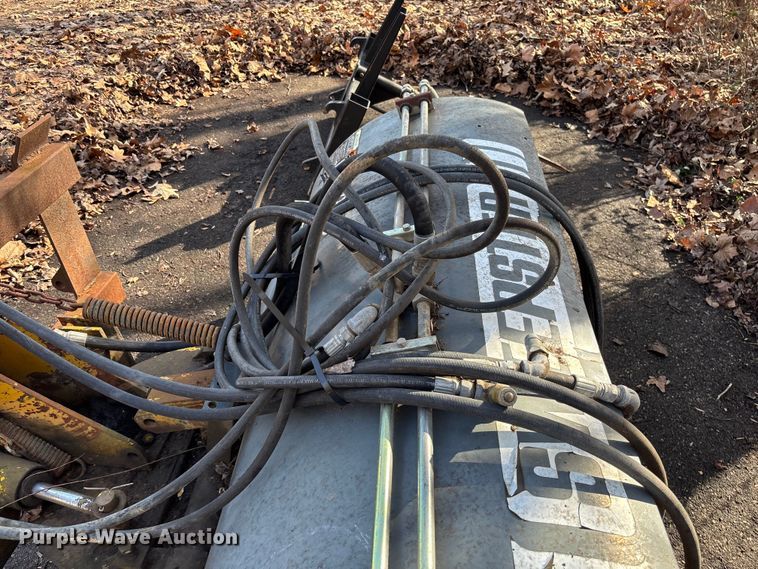 image for item EV3481 2007 Massey Ferguson 5460 MFWD tractor