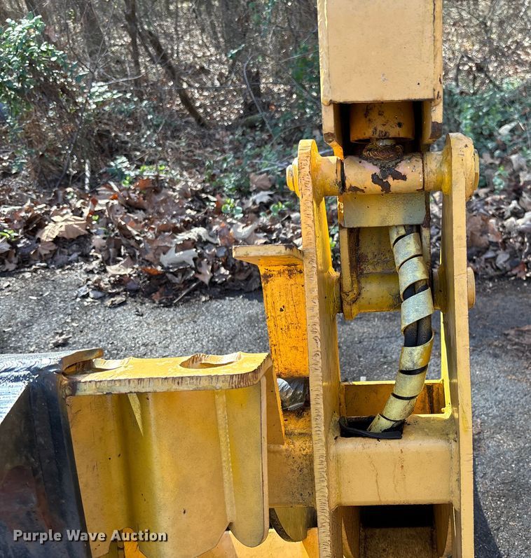 image for item EV3481 2007 Massey Ferguson 5460 MFWD tractor