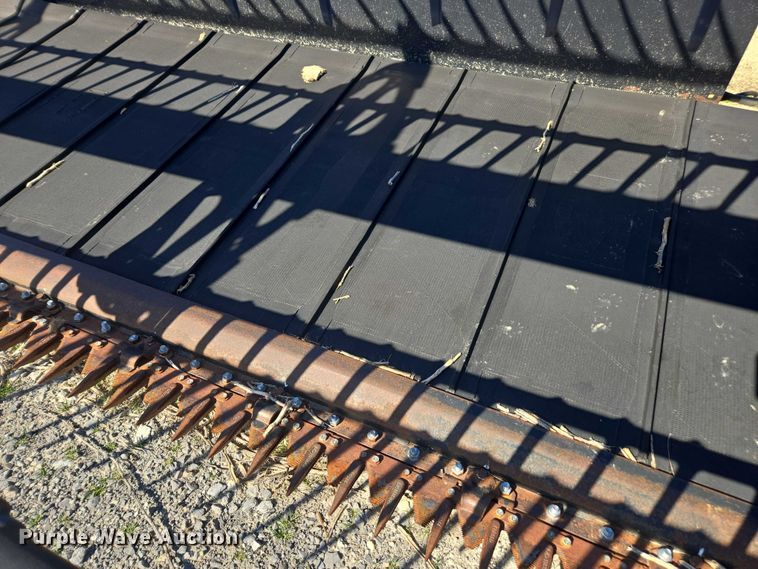 image for item EV4419 2005 Case IH 2062 36M13 2BE flex draper head