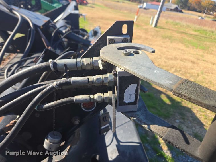 image for item EV4419 2005 Case IH 2062 36M13 2BE flex draper head