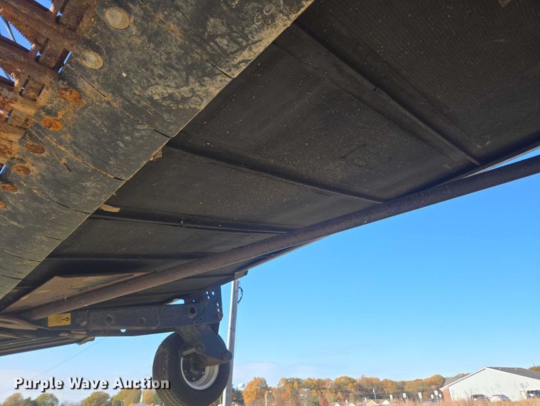 image for item EV4419 2005 Case IH 2062 36M13 2BE flex draper head