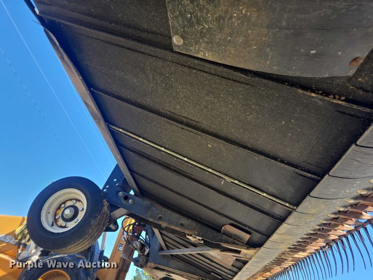 image for item EV4419 2005 Case IH 2062 36M13 2BE flex draper head