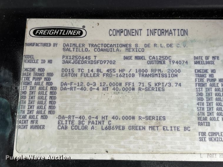 image for item EV4422 2013 Freightliner Cascadia semi truck