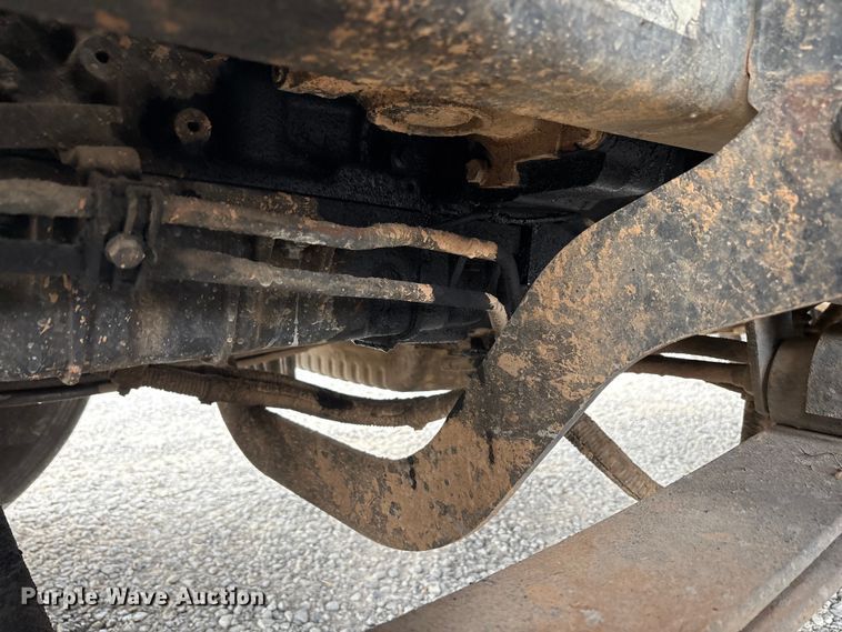 image for item EV4422 2013 Freightliner Cascadia semi truck