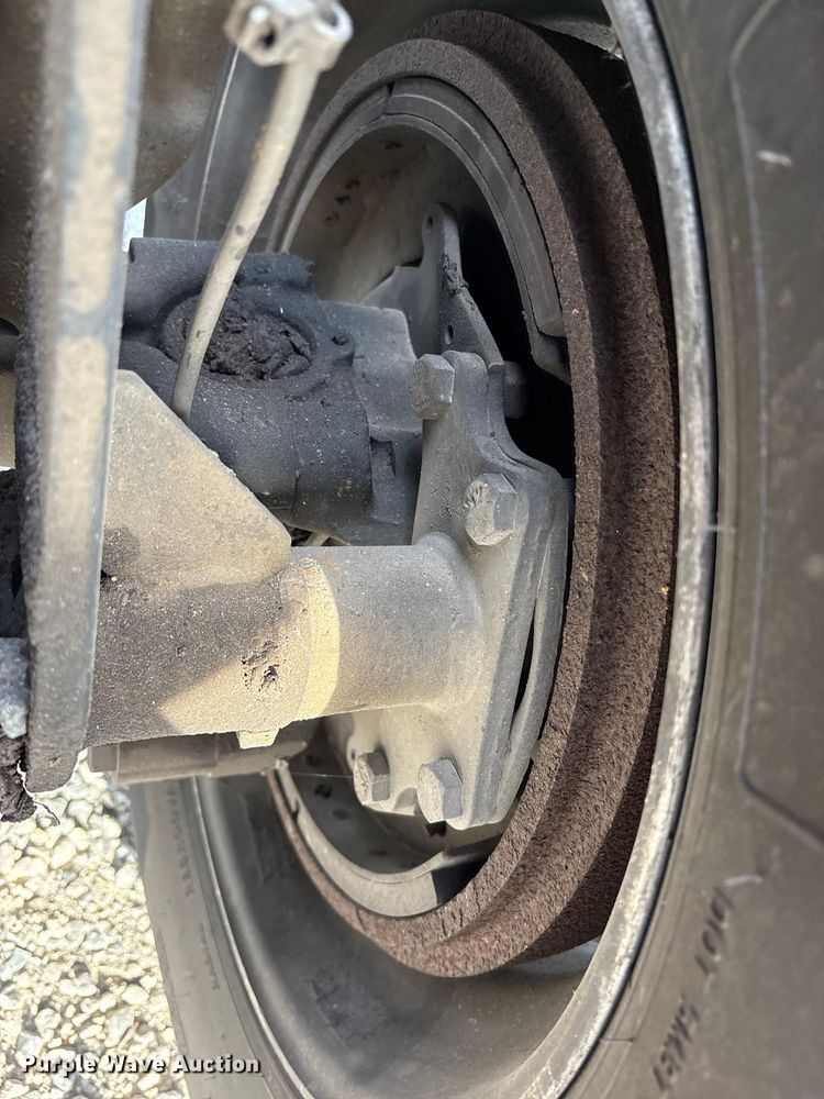 image for item EV4423 2015 Freightliner Coronado semi truck