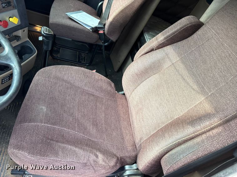 image for item EV4423 2015 Freightliner Coronado semi truck