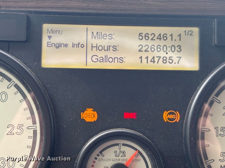 image for item EV4423 2015 Freightliner Coronado semi truck