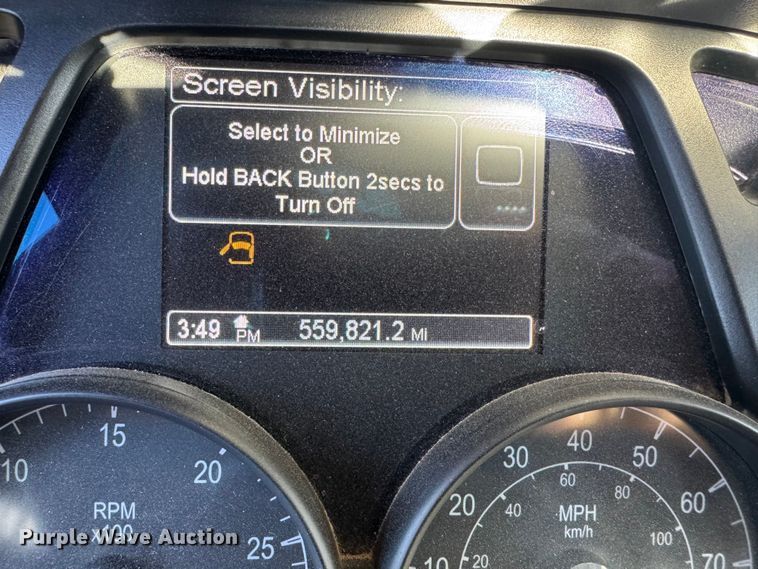 image for item EV4425 2017 Peterbilt 579 semi truck