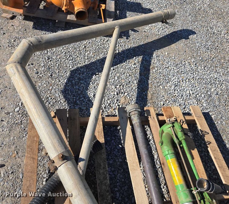 image for item EV4501 Toolbox and supplies