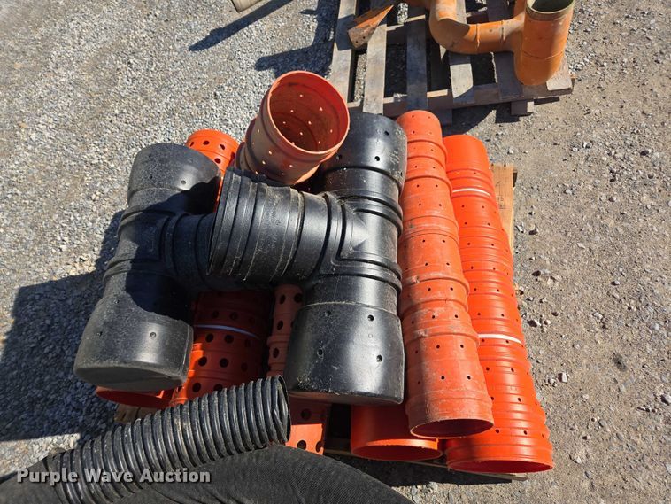 image for item EV4501 Toolbox and supplies