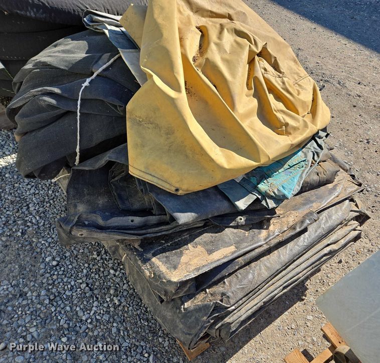 image for item EV4501 Toolbox and supplies