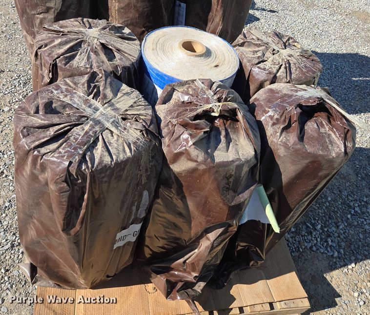 image for item EV4501 Toolbox and supplies