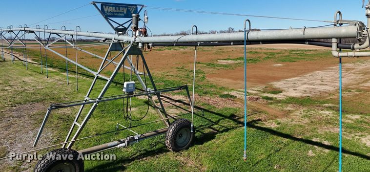 image for item EV4503 Valley 7000 center pivot