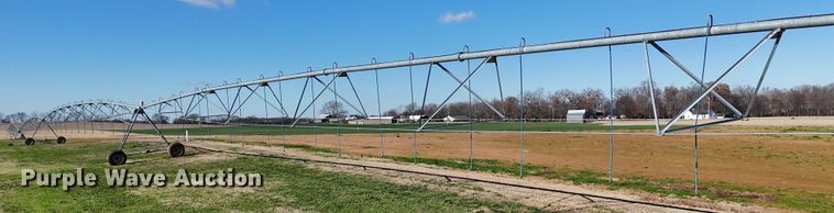 image for item EV4503 Valley 7000 center pivot