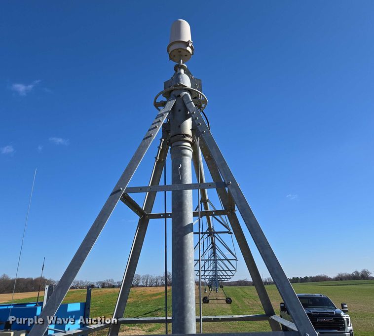 image for item EV4503 Valley 7000 center pivot