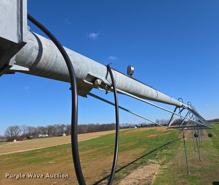 image for item EV4503 Valley 7000 center pivot