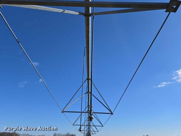 image for item EV4503 Valley 7000 center pivot