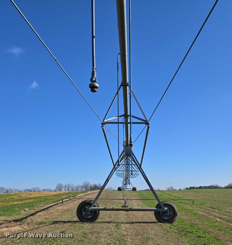 image for item EV4503 Valley 7000 center pivot