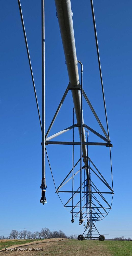 image for item EV4503 Valley 7000 center pivot