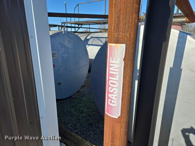 image for item EV4505 (3) fuel tanks and pumps