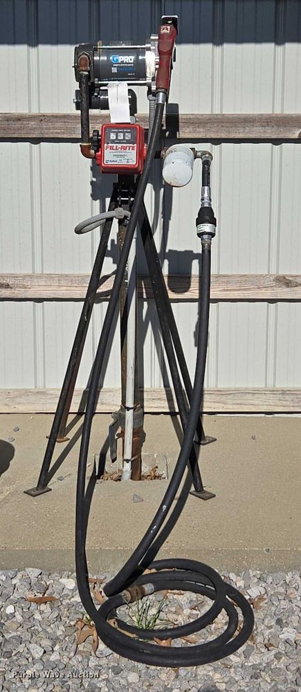 image for item EV4505 (3) fuel tanks and pumps