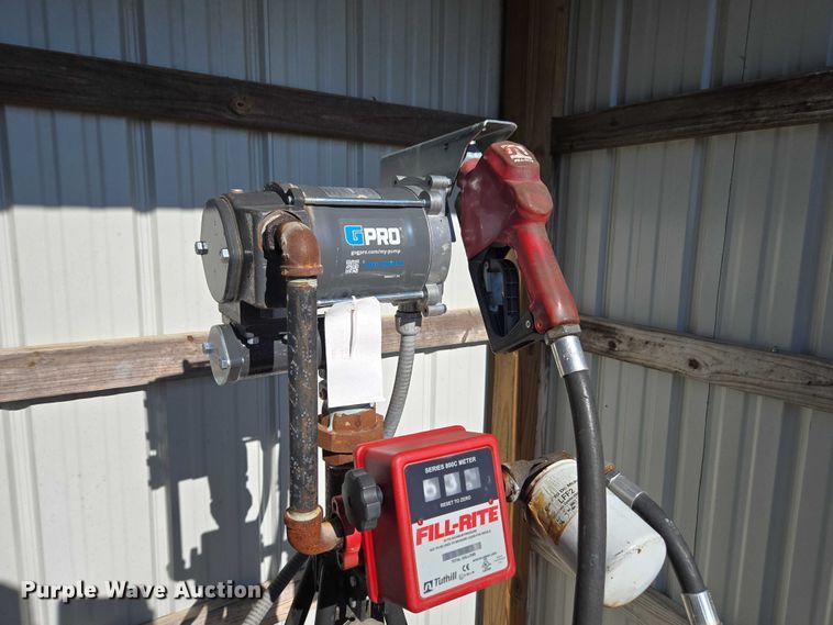 image for item EV4505 (3) fuel tanks and pumps