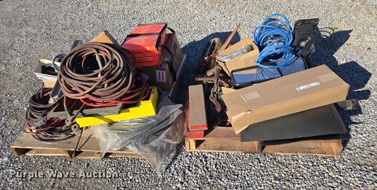 image for item EV4510 Truck parts