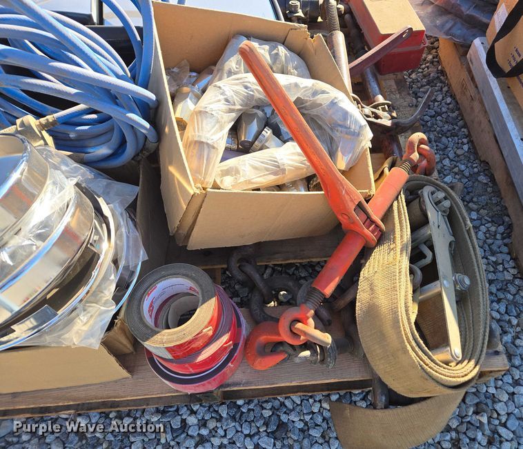 image for item EV4510 Truck parts