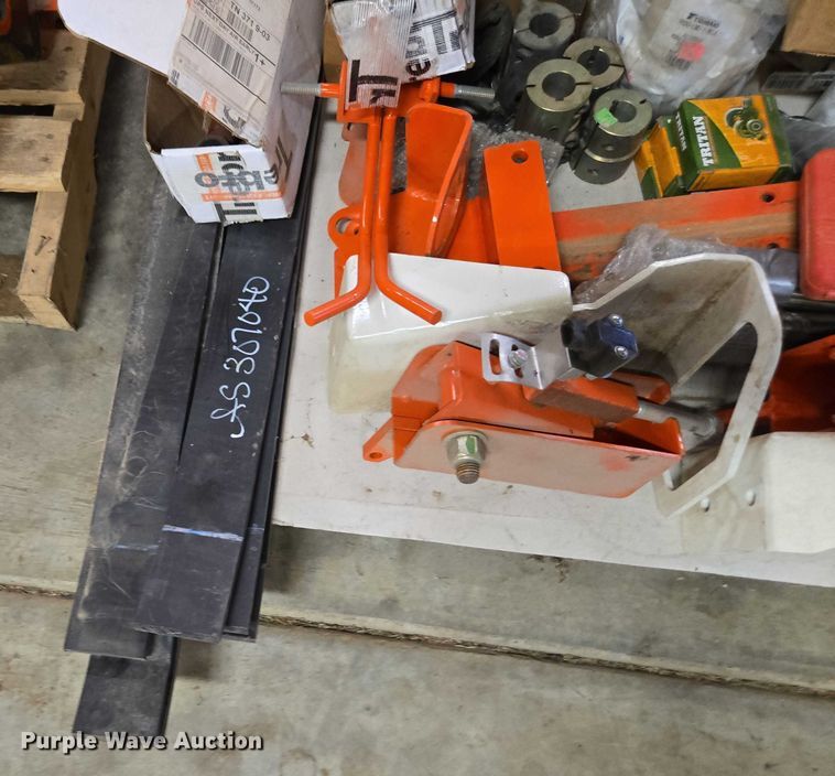 image for item EV4511 Sod harvester parts