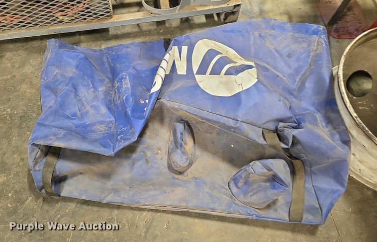 image for item EV4513 Welders and shop equipment